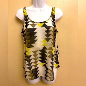 Old Navy sheer geometric triangles tank size xs